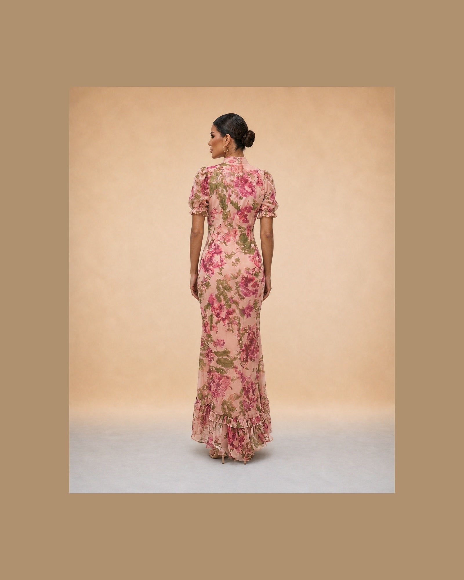 Rochie maxi roz cu imprimeu floral Ana-Paula, vedere din spate