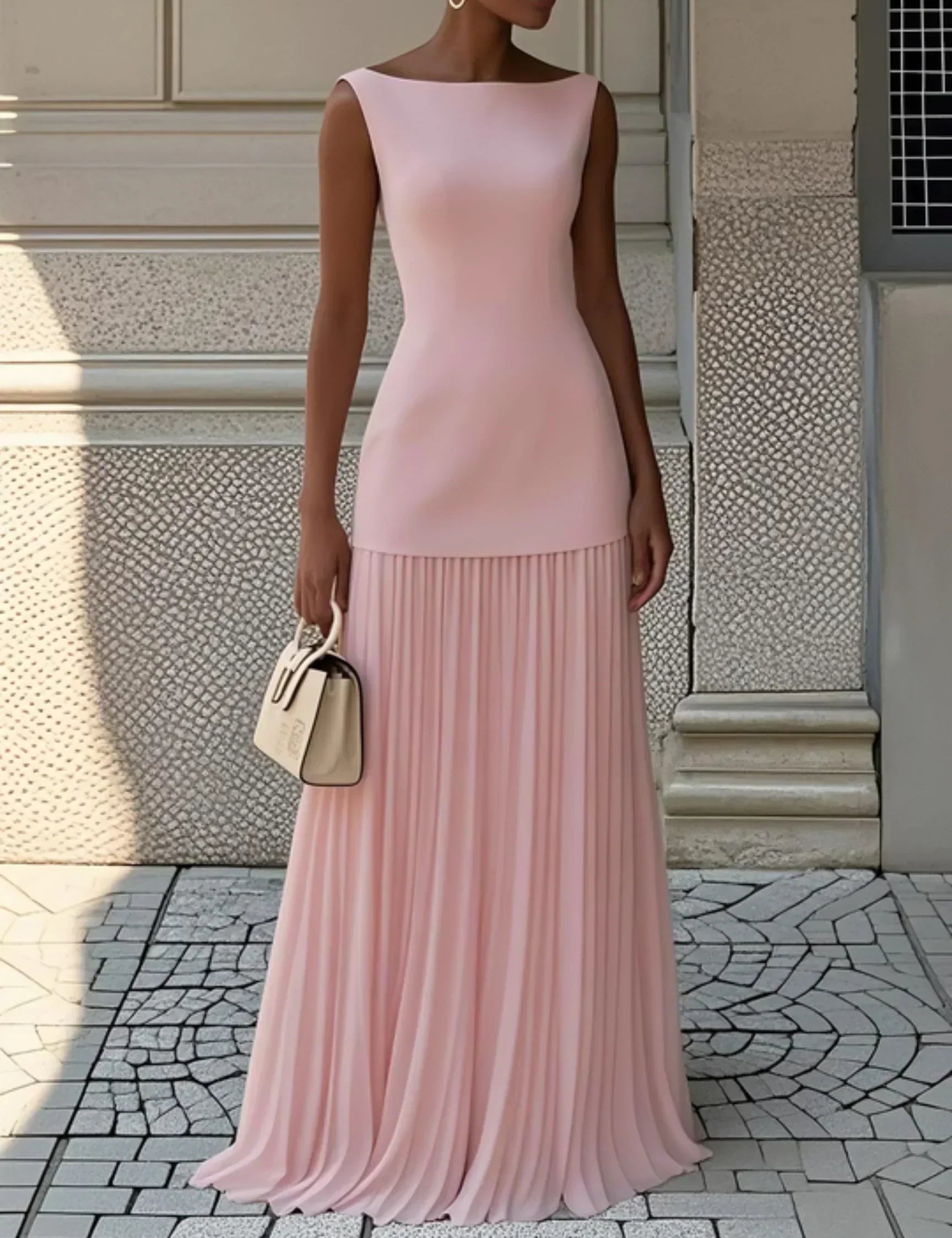 Aurelia | Langes plissiertes Kleid mit Ausschnitt