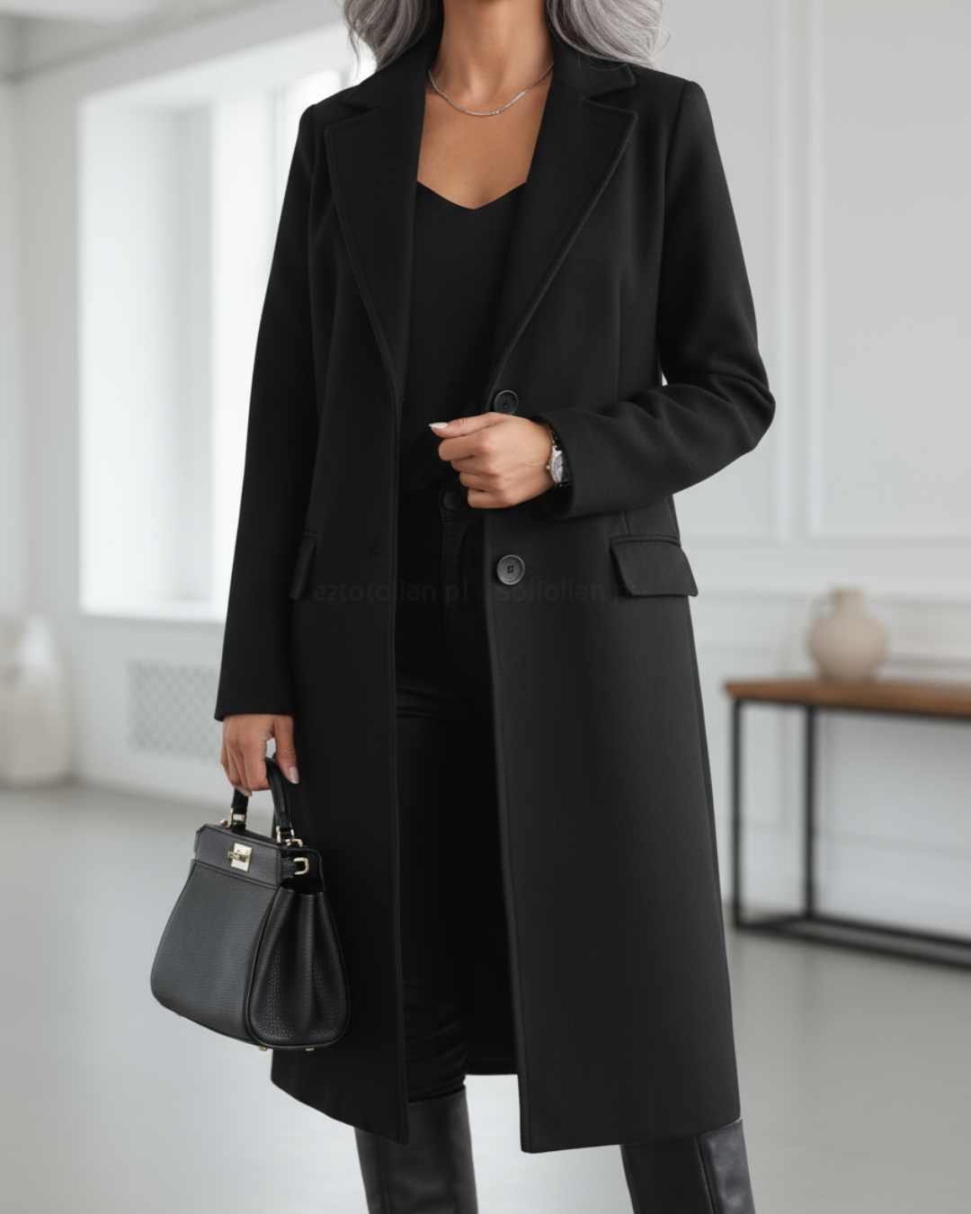 Ana-Claudia – Eleganter Langer Wollmantel – Bild 4