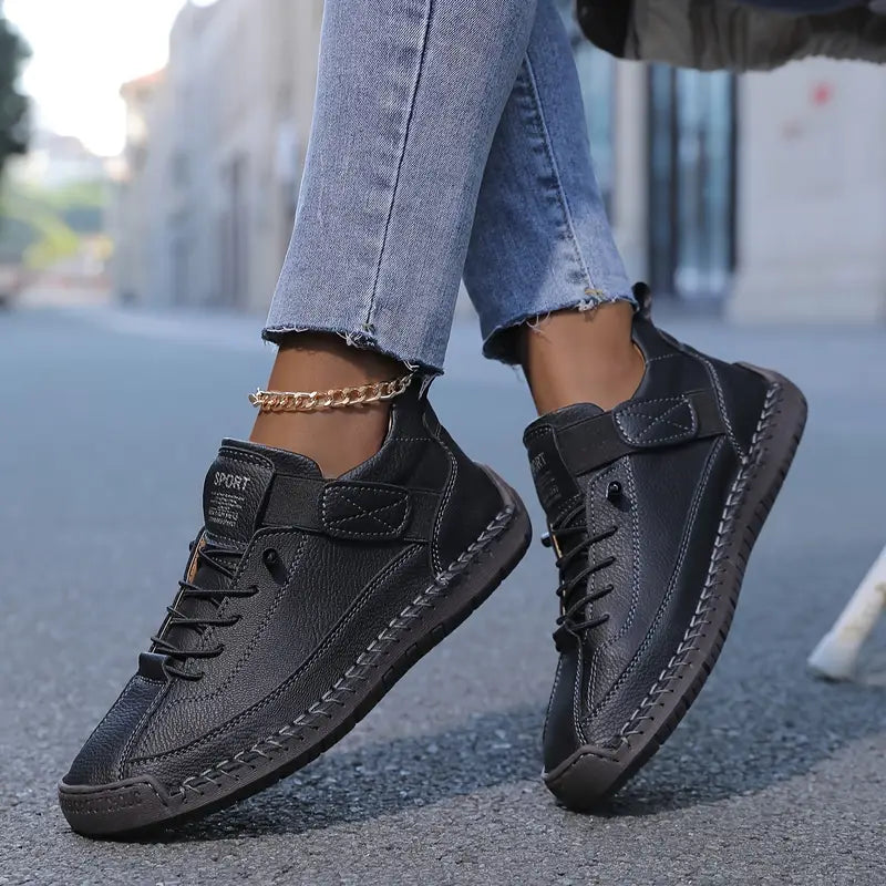 Smaranda | Elegante und vielseitige orthopädische Sneaker
