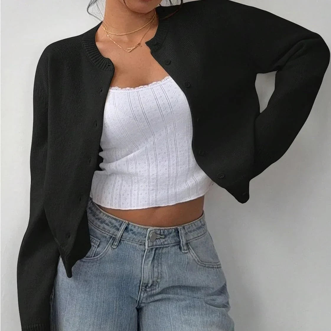 Klassische Strickjacke für Damen