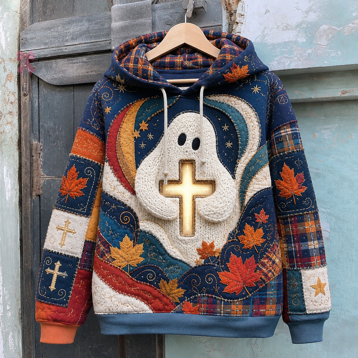 Hoodie mit Geist und Kreuz – Produktansicht 1