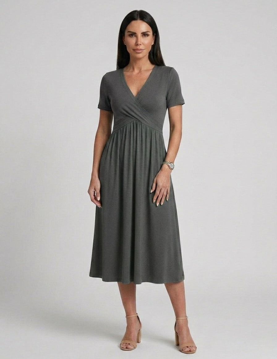 Daniela | Kleid mit V-Ausschnitt