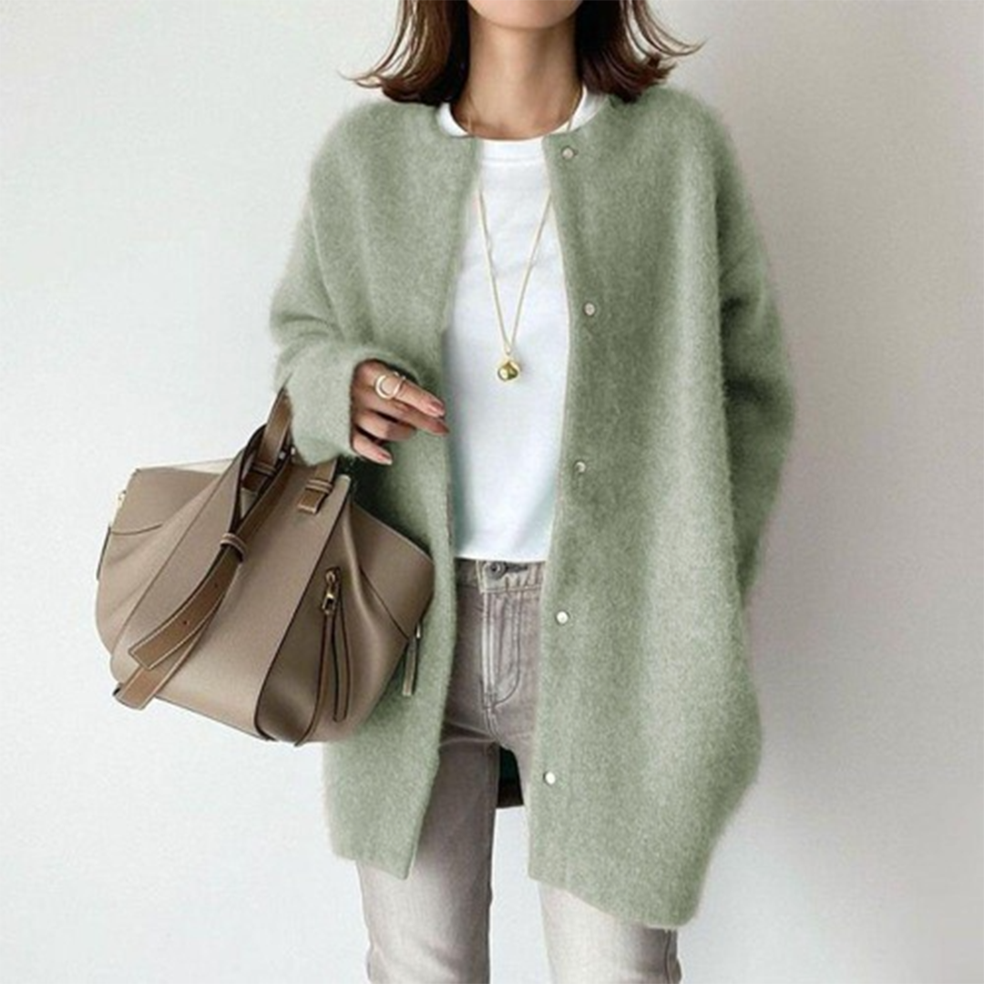 Silvia | Warme elegante Strickjacke – Bild 8