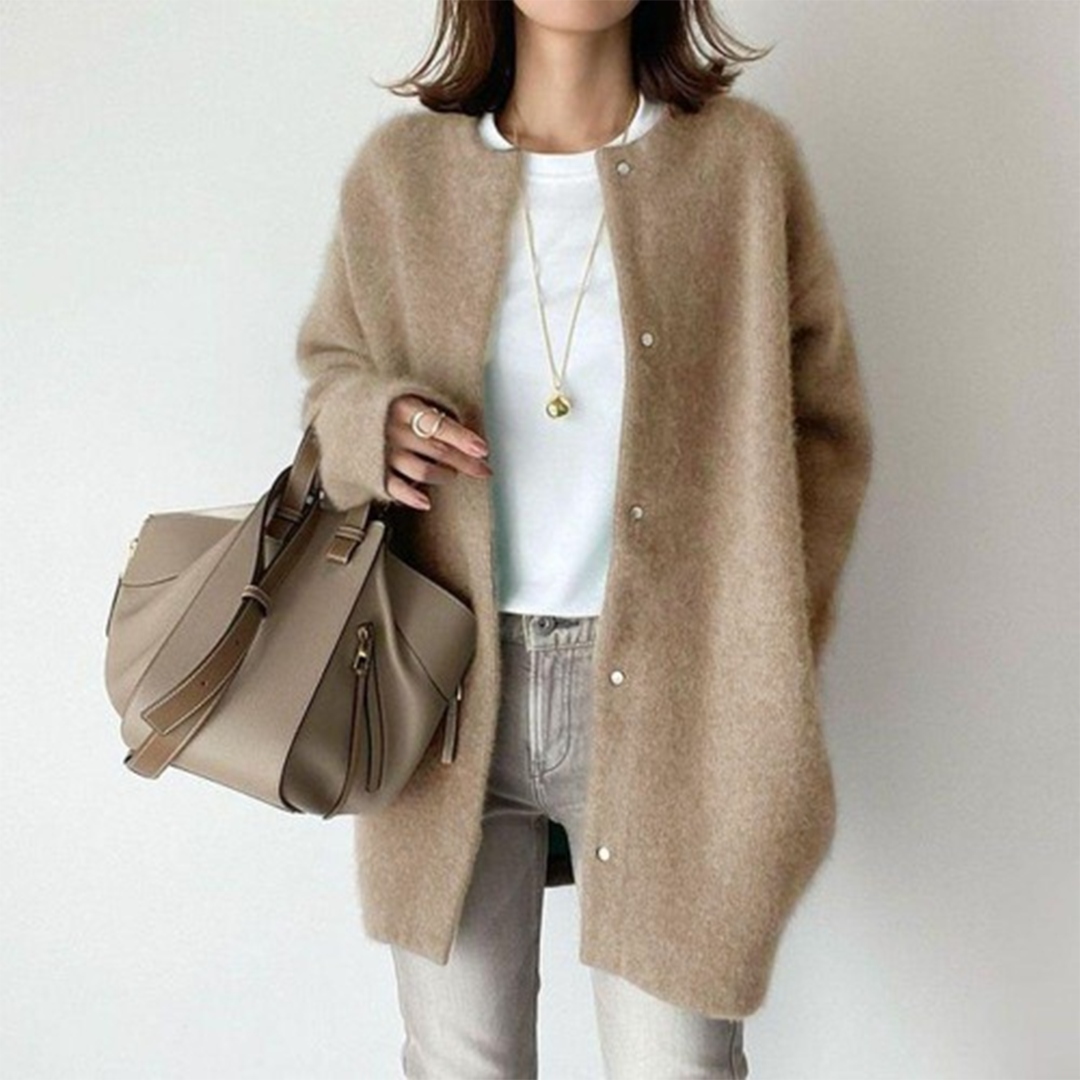 Noemi | Elegante, lässige Strickjacke – Bild 1