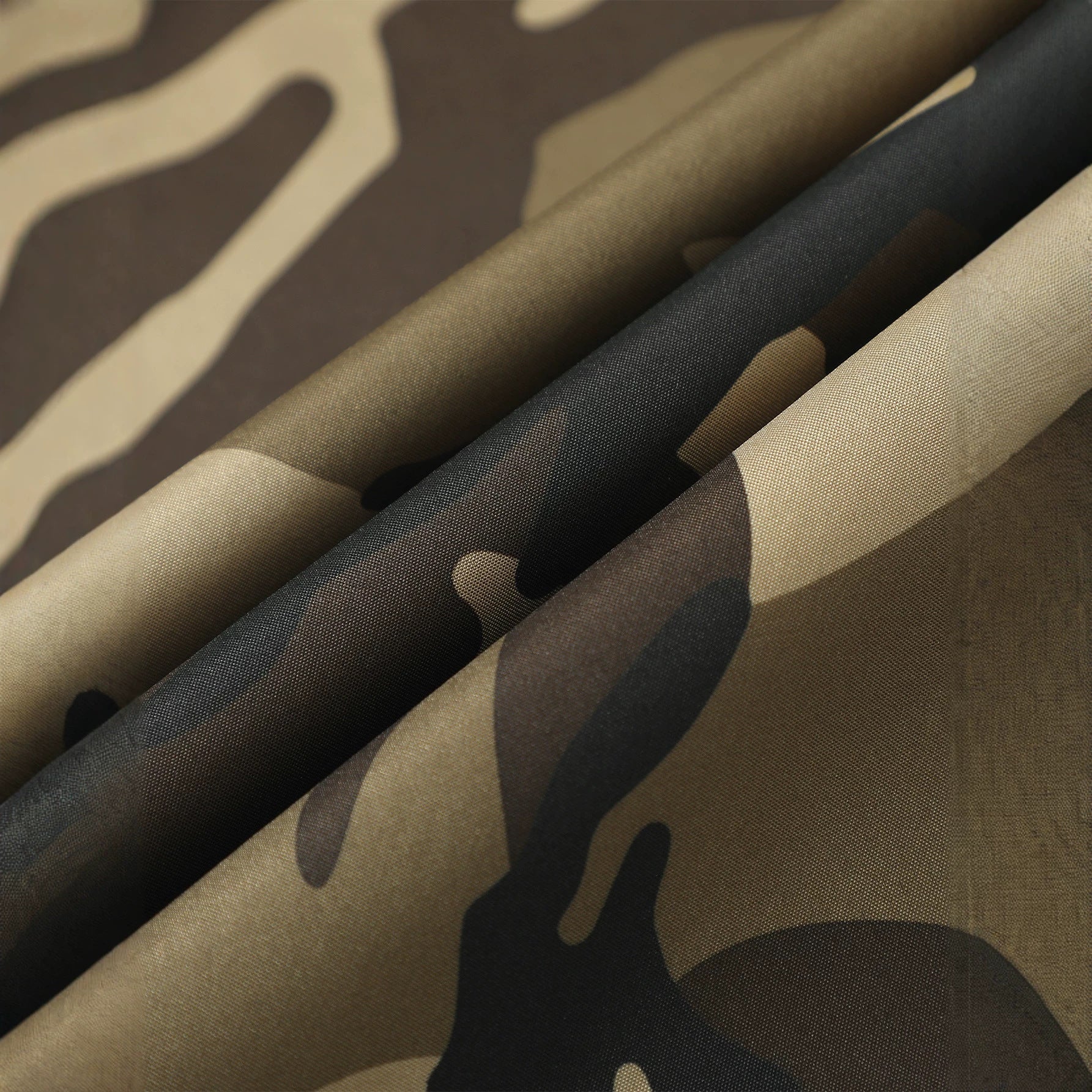 Herren-Camouflage-Jacke | Kapuze und Taschen