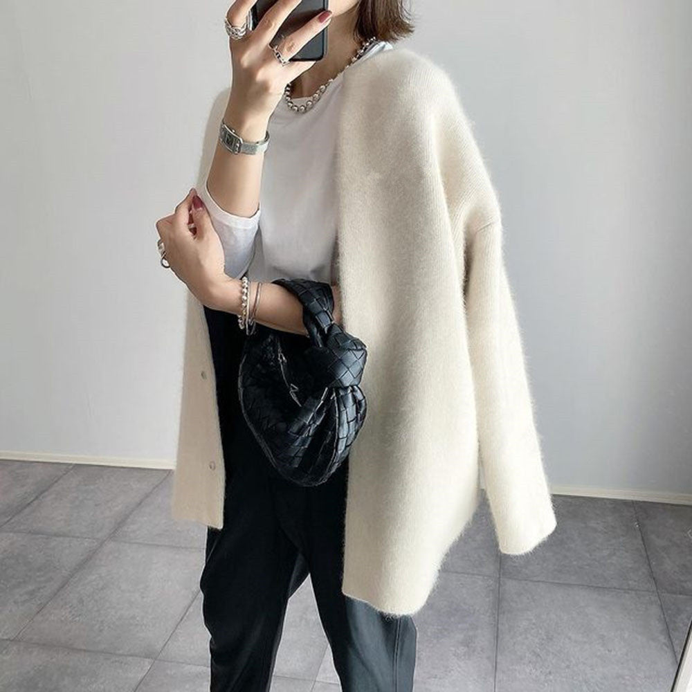 Silvia | Warme elegante Strickjacke – Bild 3