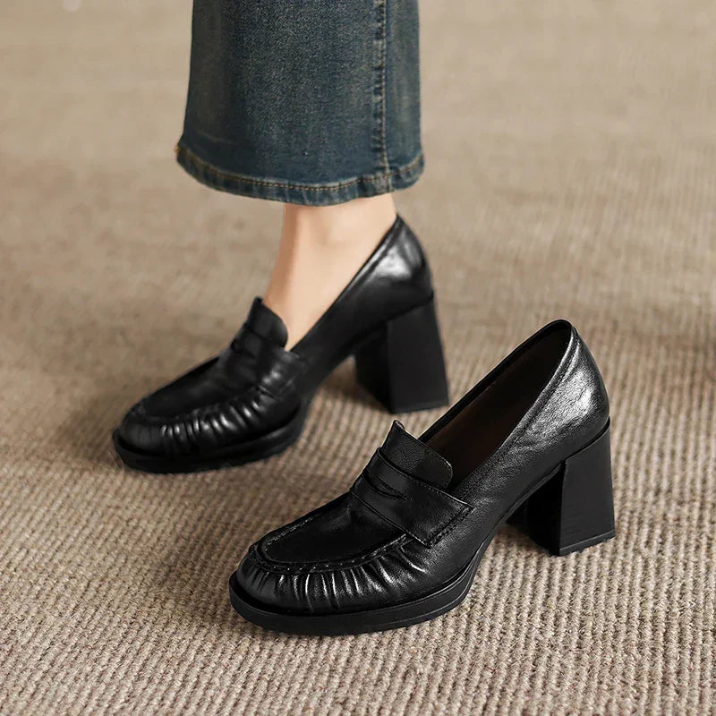 Alexandra | Klassische Premium Pumps