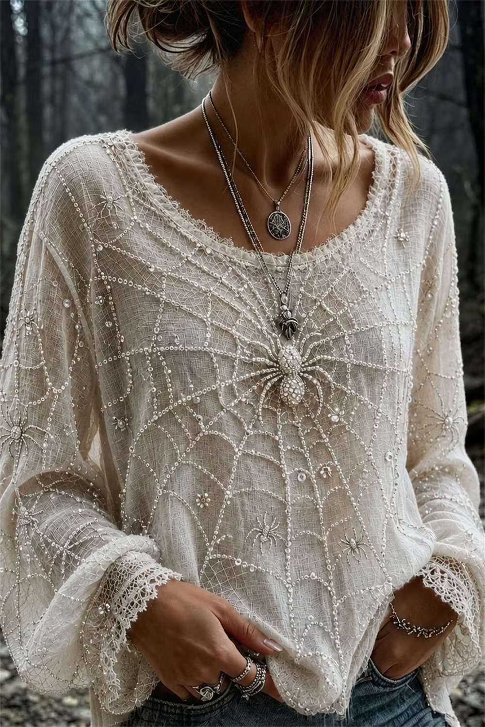 Felicity | Bluse mit Spinnennetzmotiv – Produktansicht 1