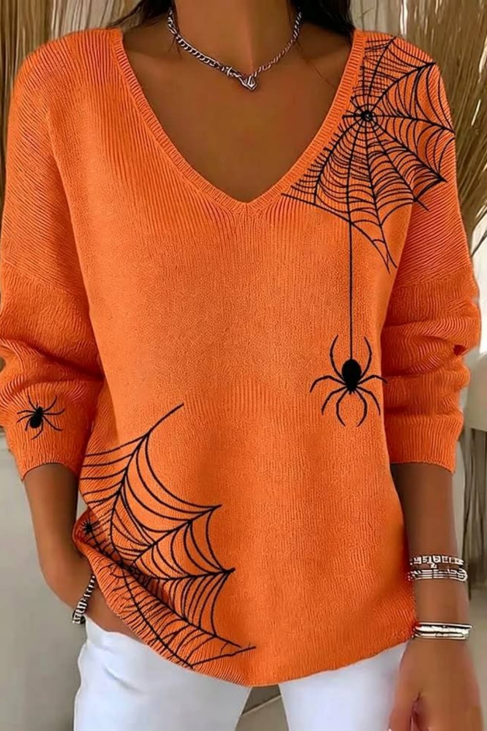 Evangeline | Pullover mit Spinnennetzmotiv – Produktansicht 1