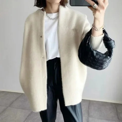 Strickjacke für Damen, locker geschnitten