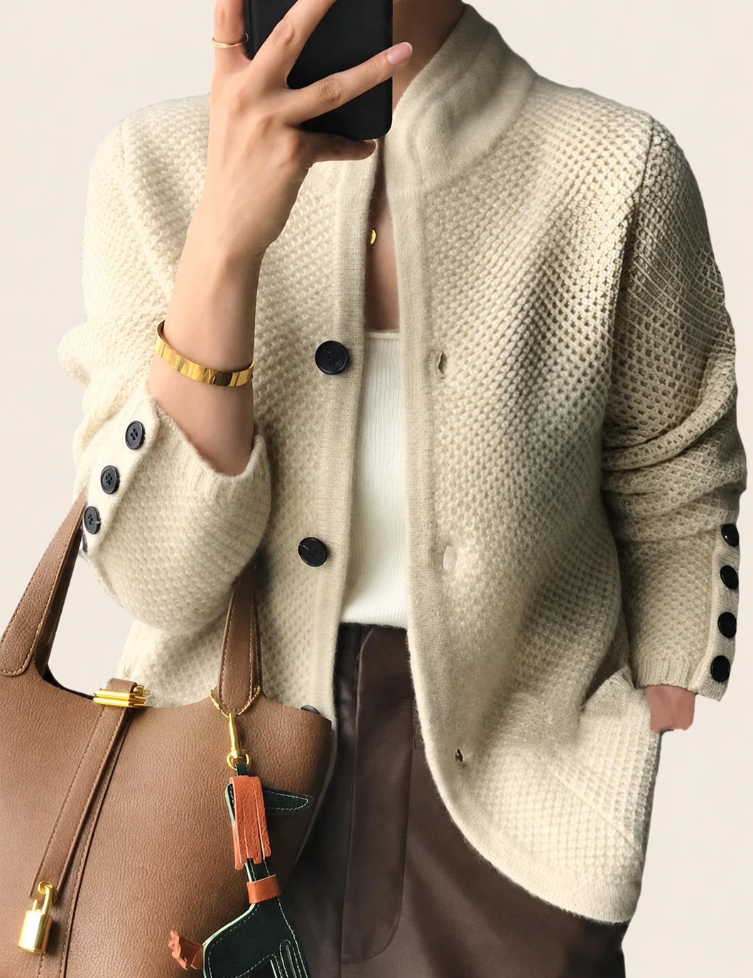 Alissa | Stylish kuschelig Cardigan – uniforme Produktaufnahme