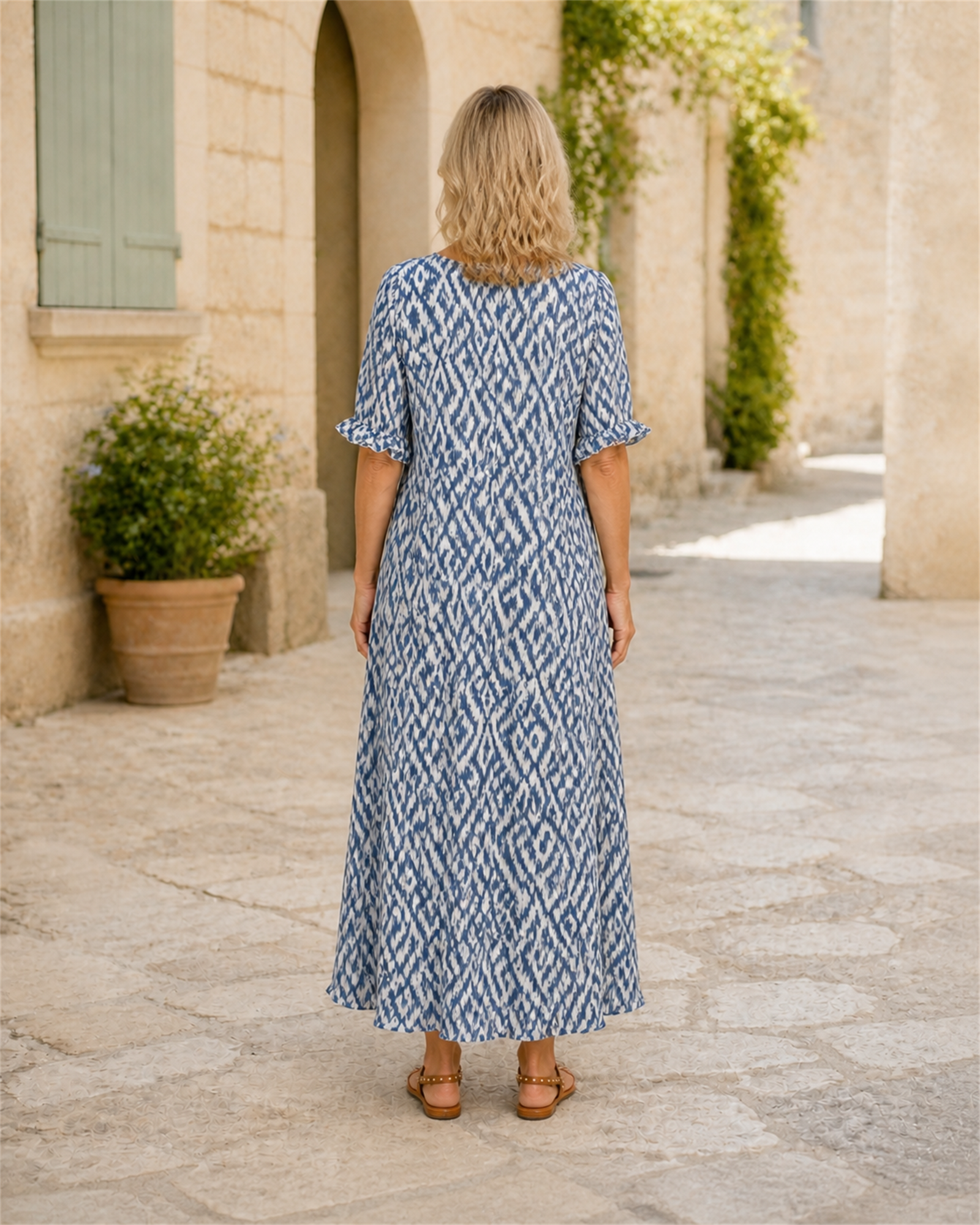 Rochie maxi boho albastru cer, vedere din spate