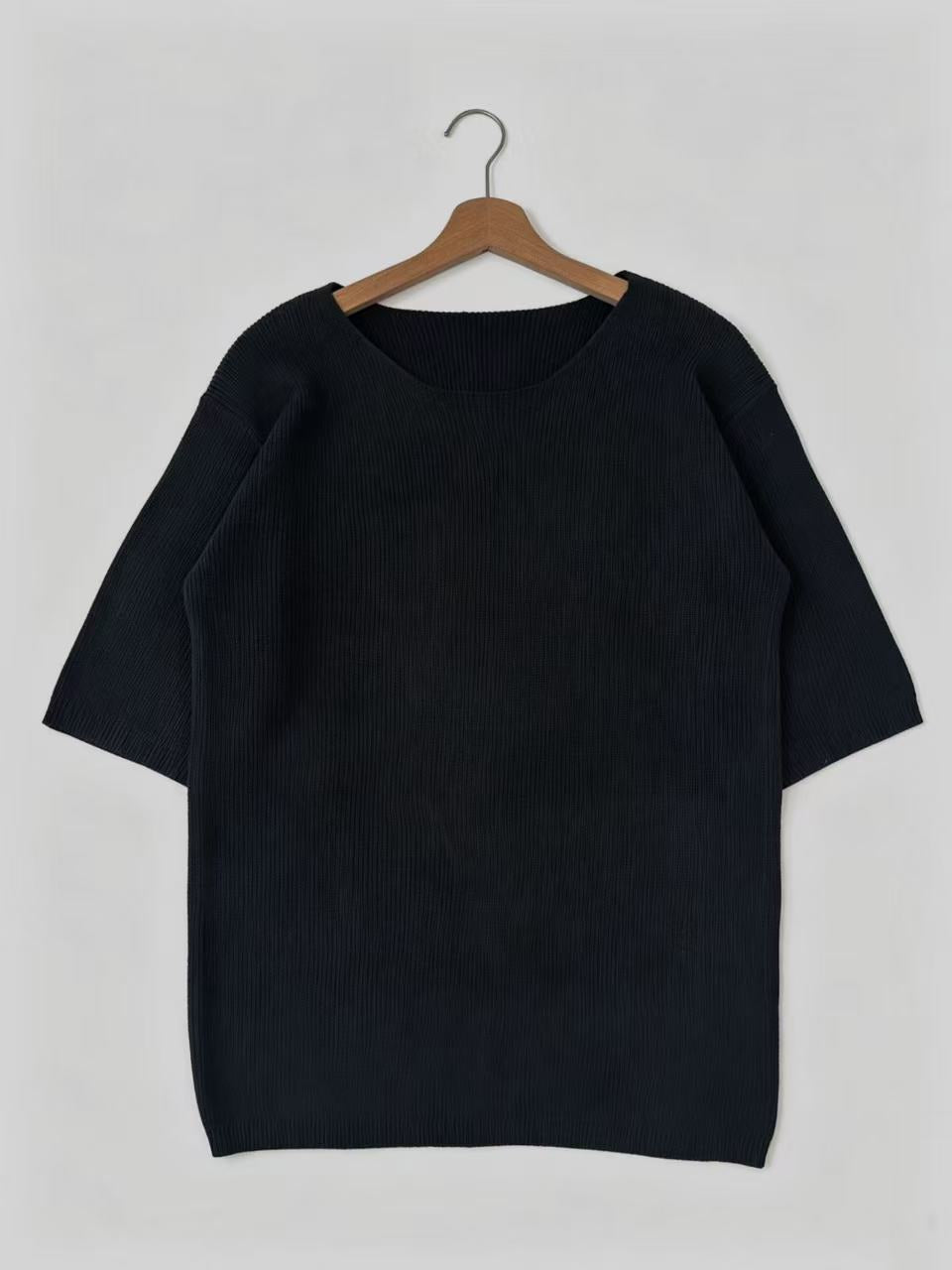 Caden - pulover tricotat cu mânecă scurtă, Negru