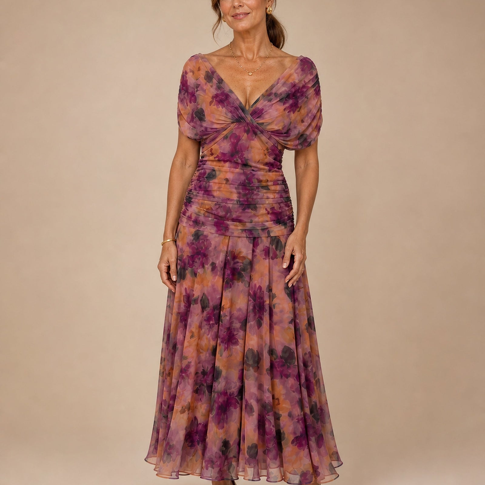 Rochie Calen violet, vedere frontală în studio