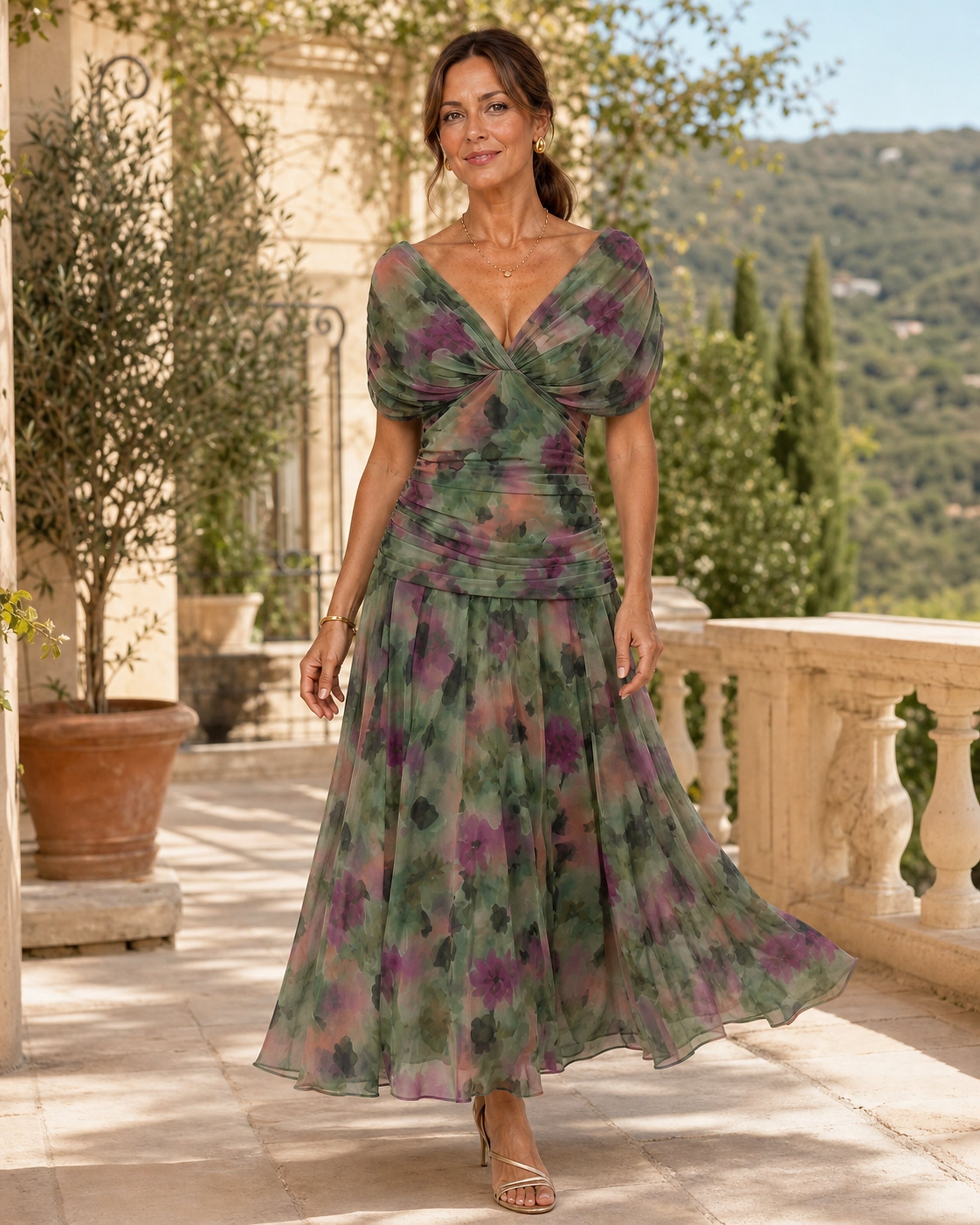 Rochie Calen verde închis, purtată în exterior