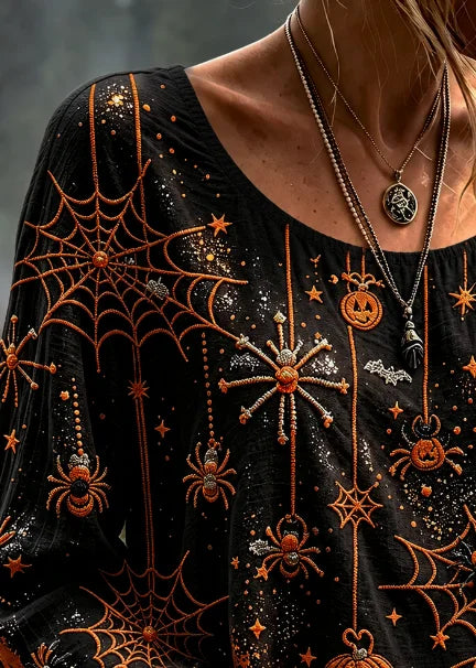 Josephine | Bluse mit Kürbismotiv und Spinnennetzmotiv – Produktansicht 3