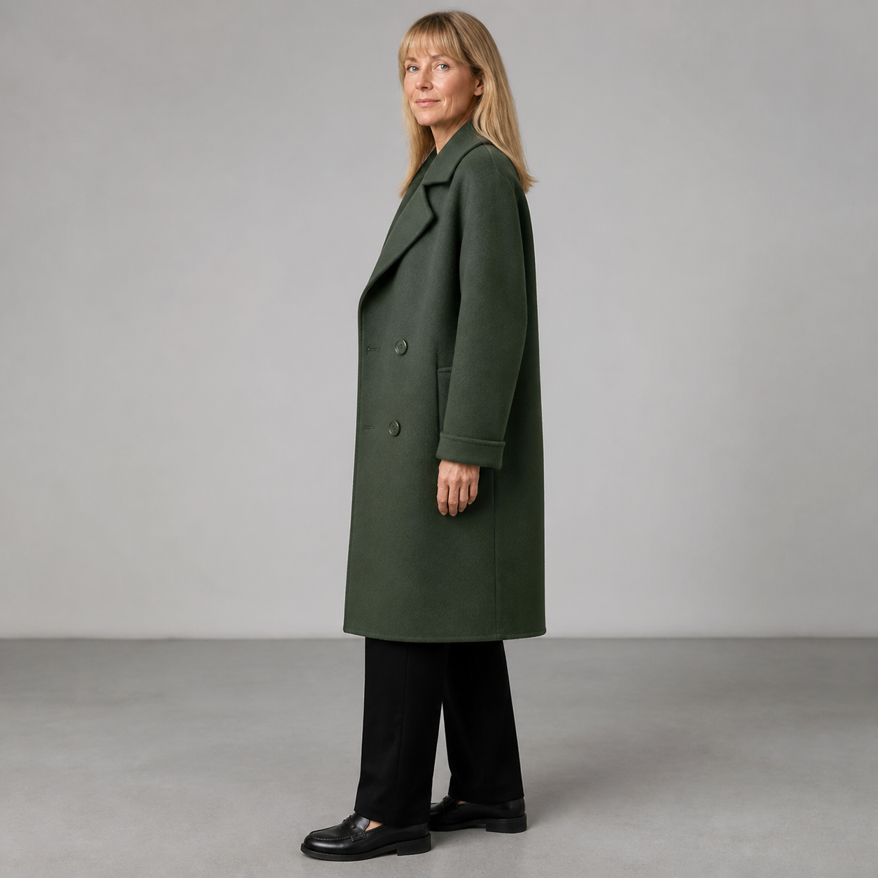 Christy palton midi Verde Armata - vedere laterală