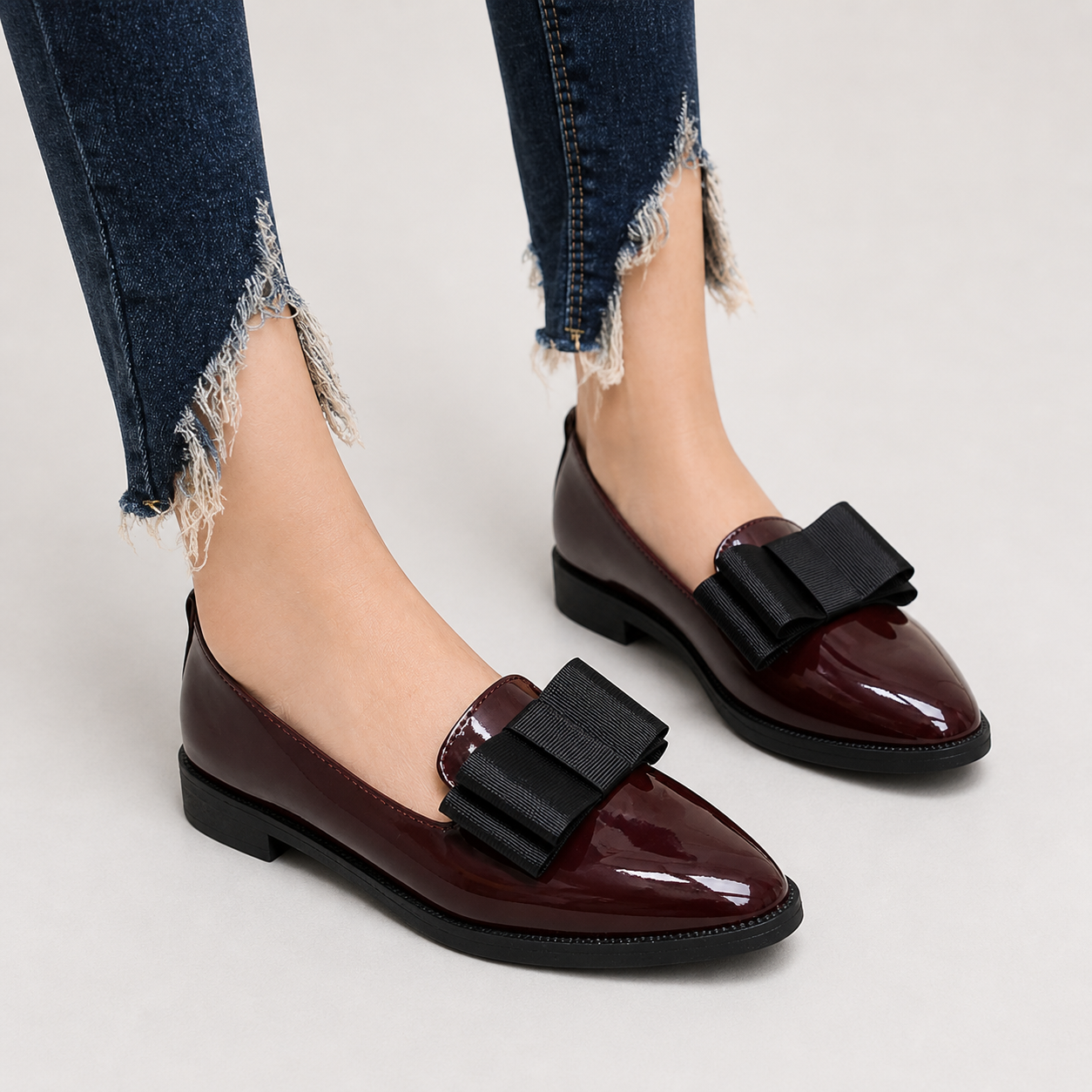 Isabella | Mokassins in Rot und Schwarz – Produktansicht 3