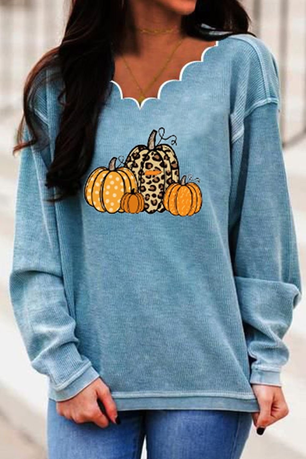 Jacqueline | Sweatshirt mit Kürbismotiv – Produktansicht 1