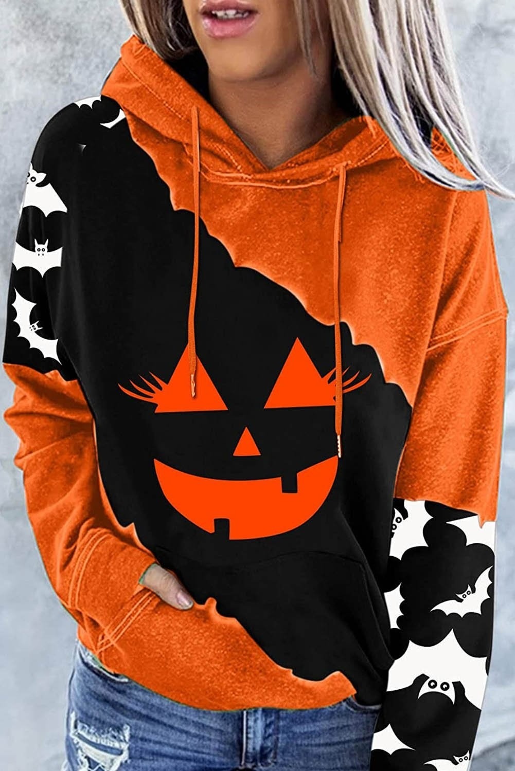 Fabiana | Hoodie mit Halloween-Motiv – Produktansicht 1