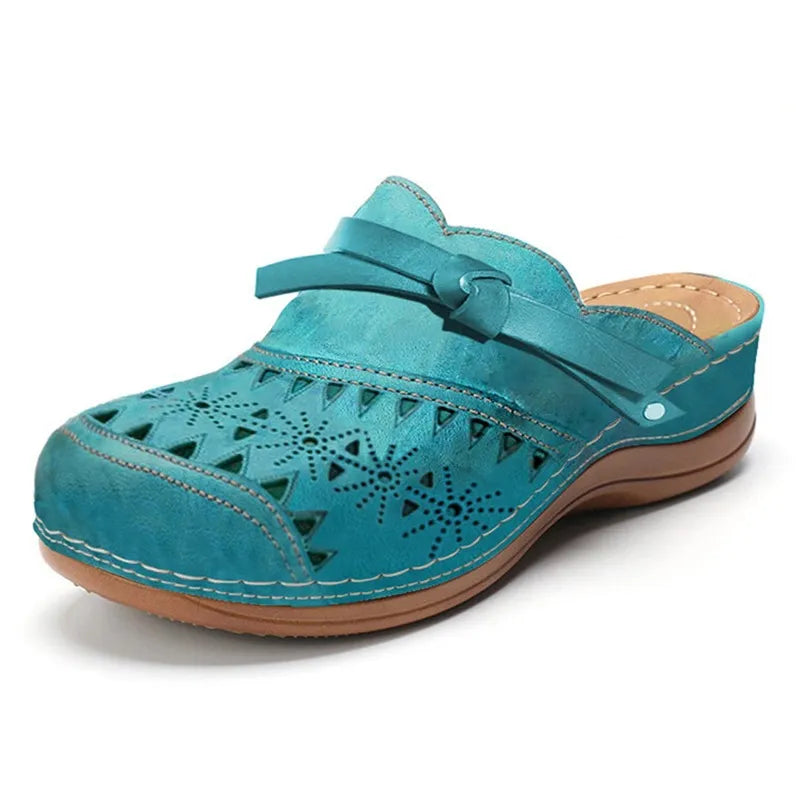 Anamaria | Casual Clogs mit Cut-Out-Design
