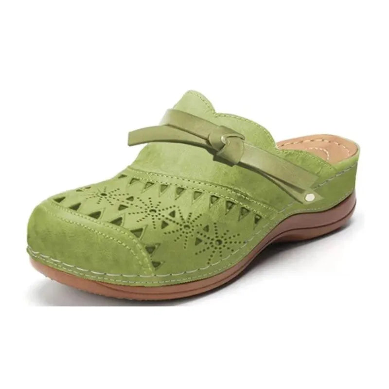 Anamaria | Casual Clogs mit Cut-Out-Design