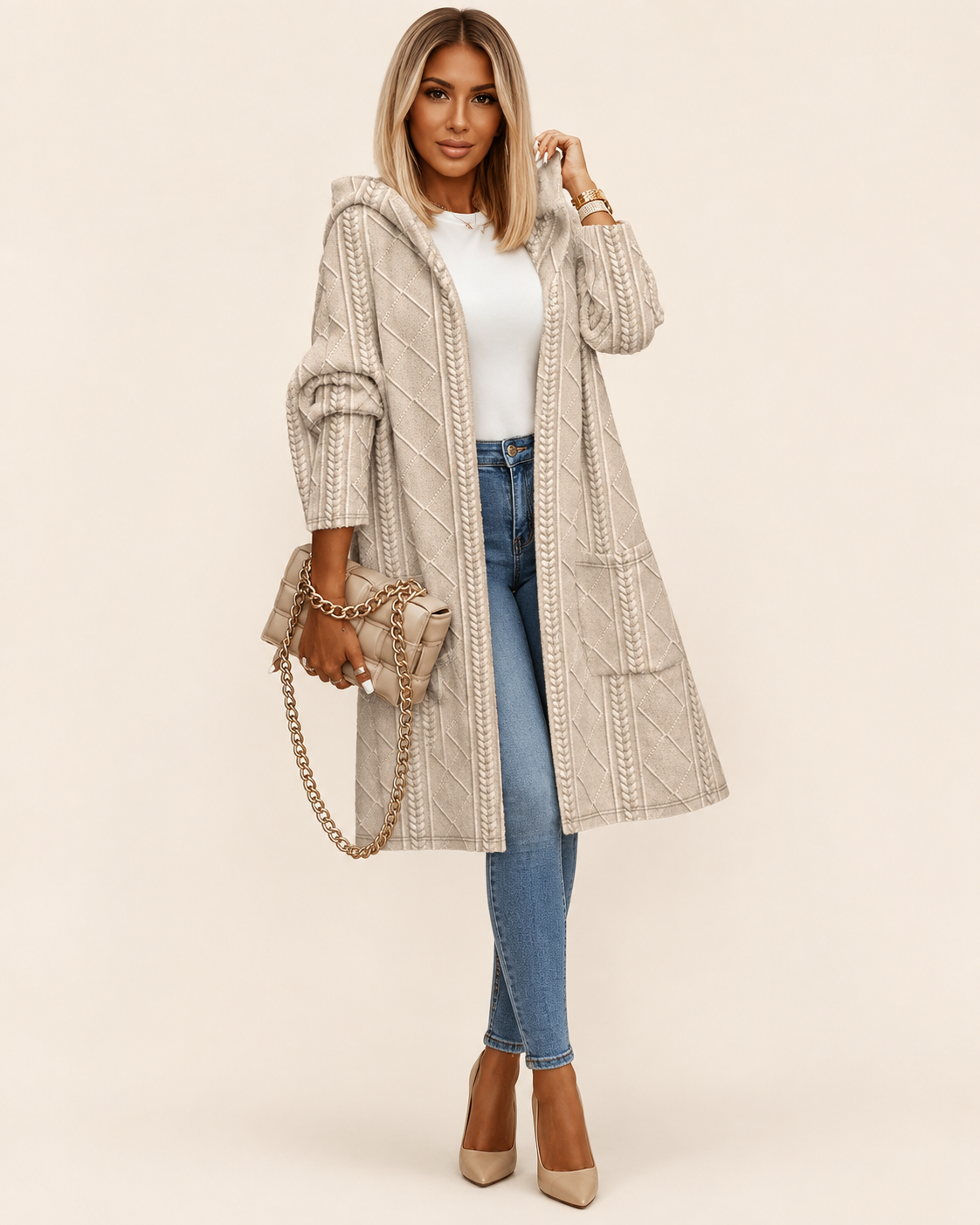 Ellen | Cardigan mit Kapuze – uniforme Produktaufnahme
