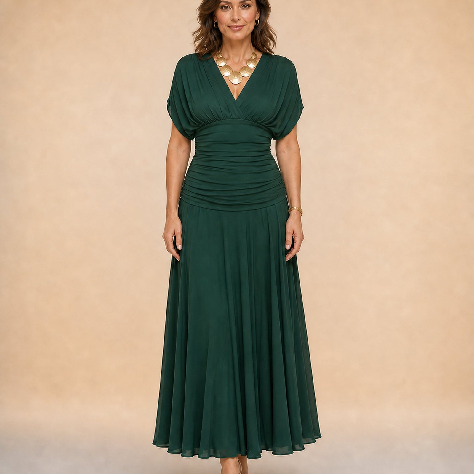 Emma – verde escuro, estúdio bege