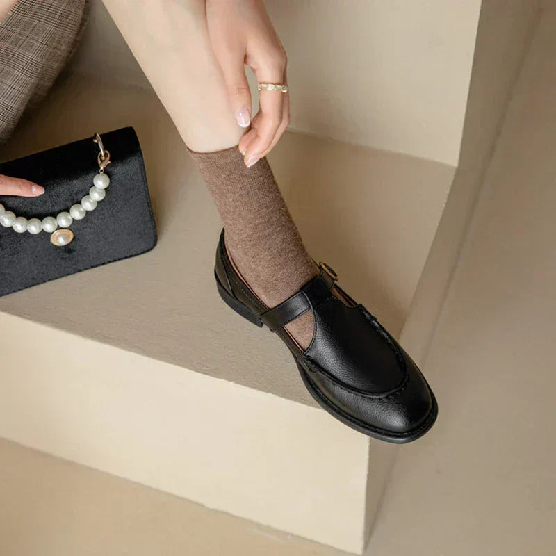 Hedi | Retro-Schuhe mit Riemen – Bild 2