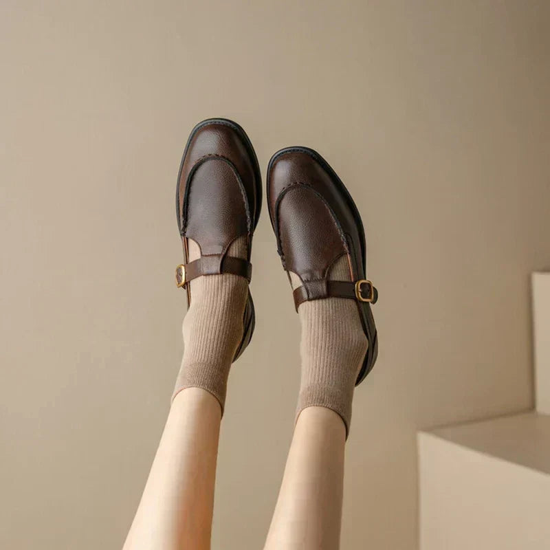 Hedi | Retro-Schuhe mit Riemen – Bild 4