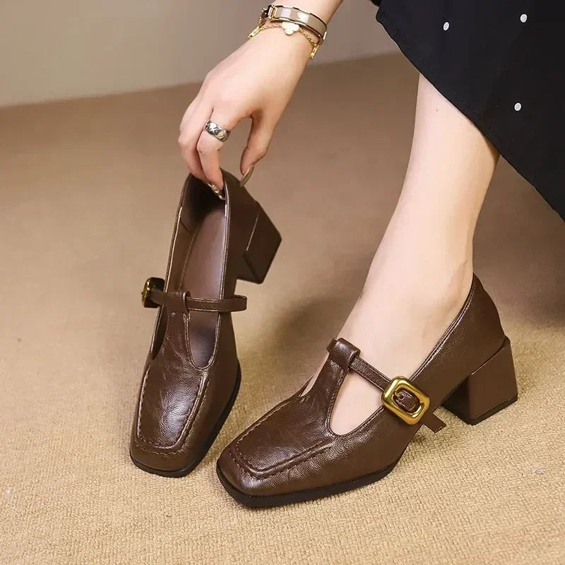 Anni | Mary-Jane-Pumps mit Blockabsatz – Bild 3