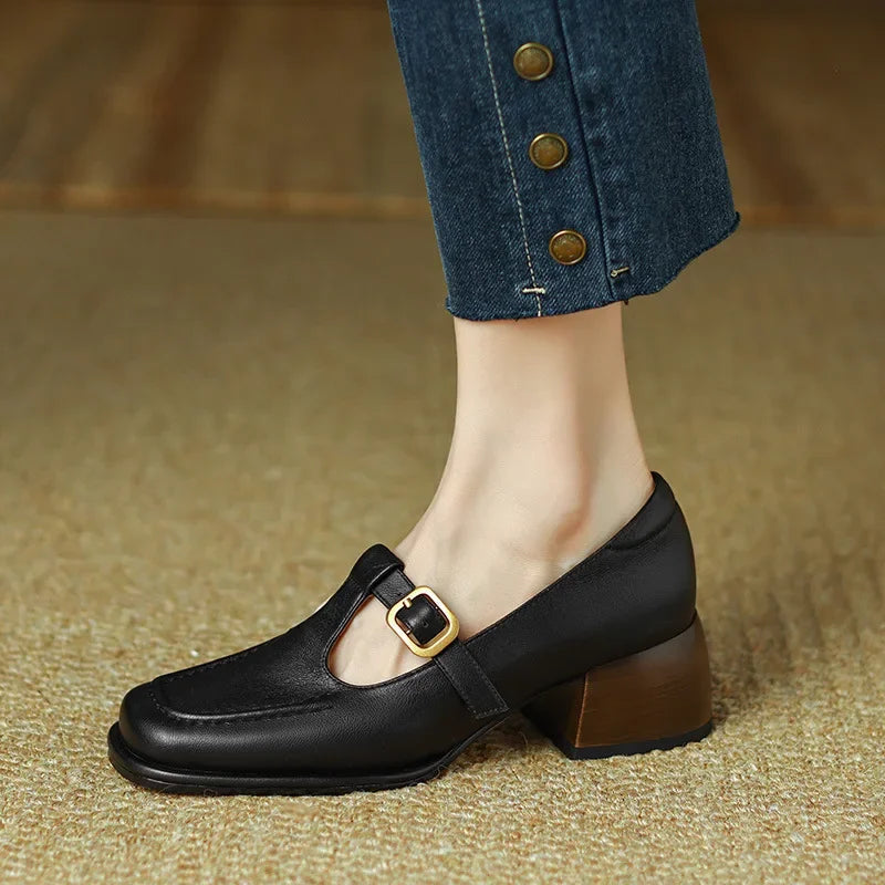 Alma | T-Steg-Schuhe im Vintage-Stil – Bild 5