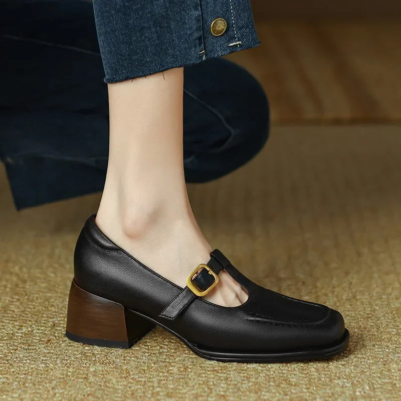 Alma | T-Steg-Schuhe im Vintage-Stil – Bild 6