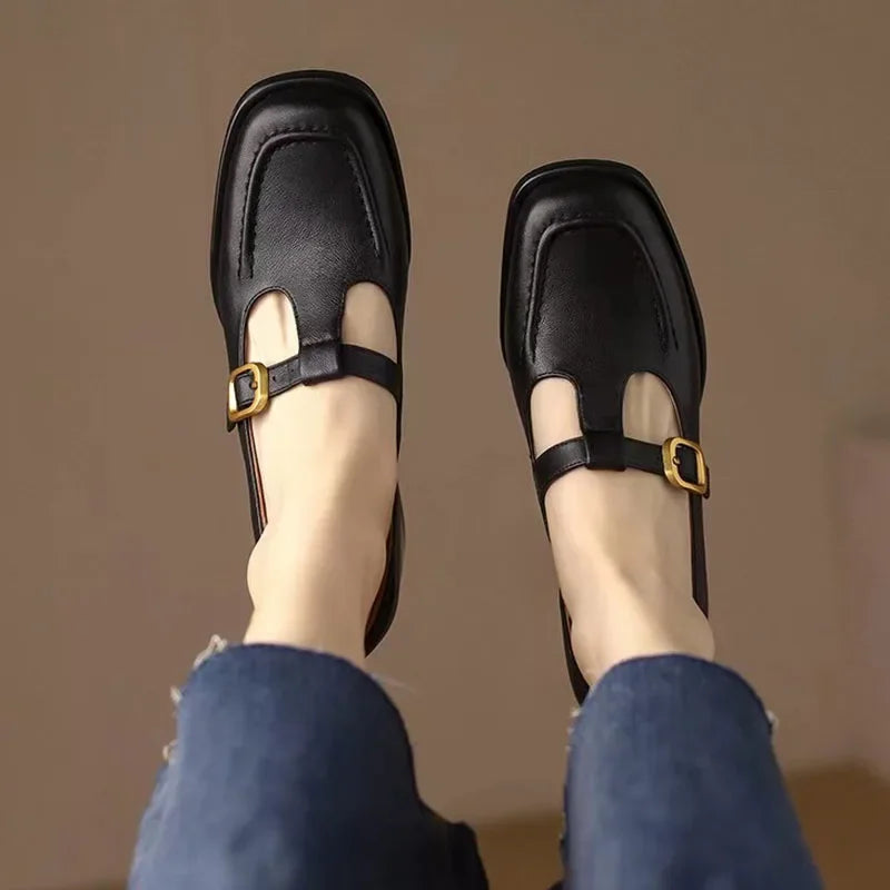 Alma | T-Steg-Schuhe im Vintage-Stil – Bild 7
