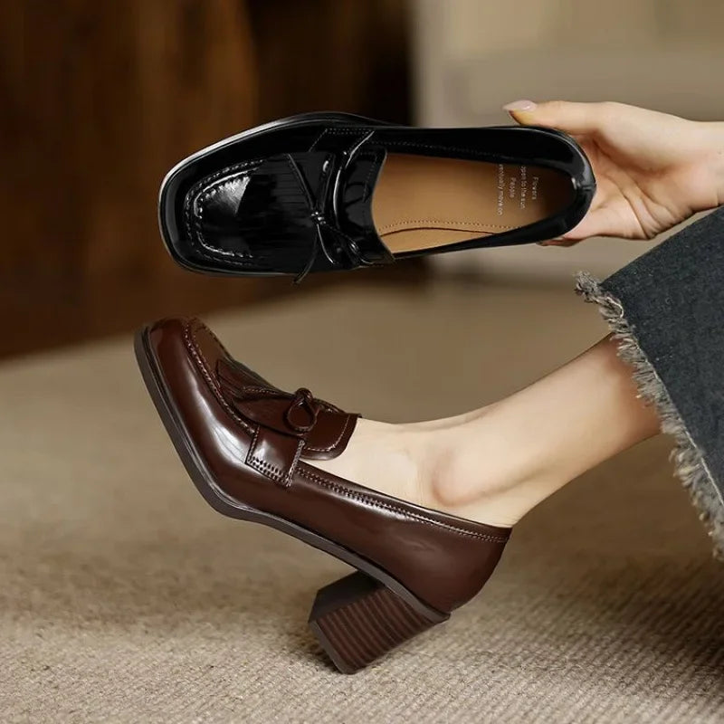 Maja | Loafer-Pumps mit Quasten – Bild 13