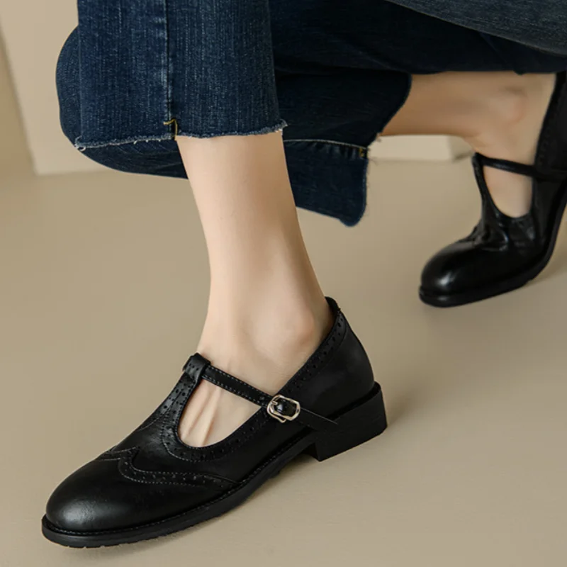 Selma | Klassische T-Steg-Schuhe – Bild 4