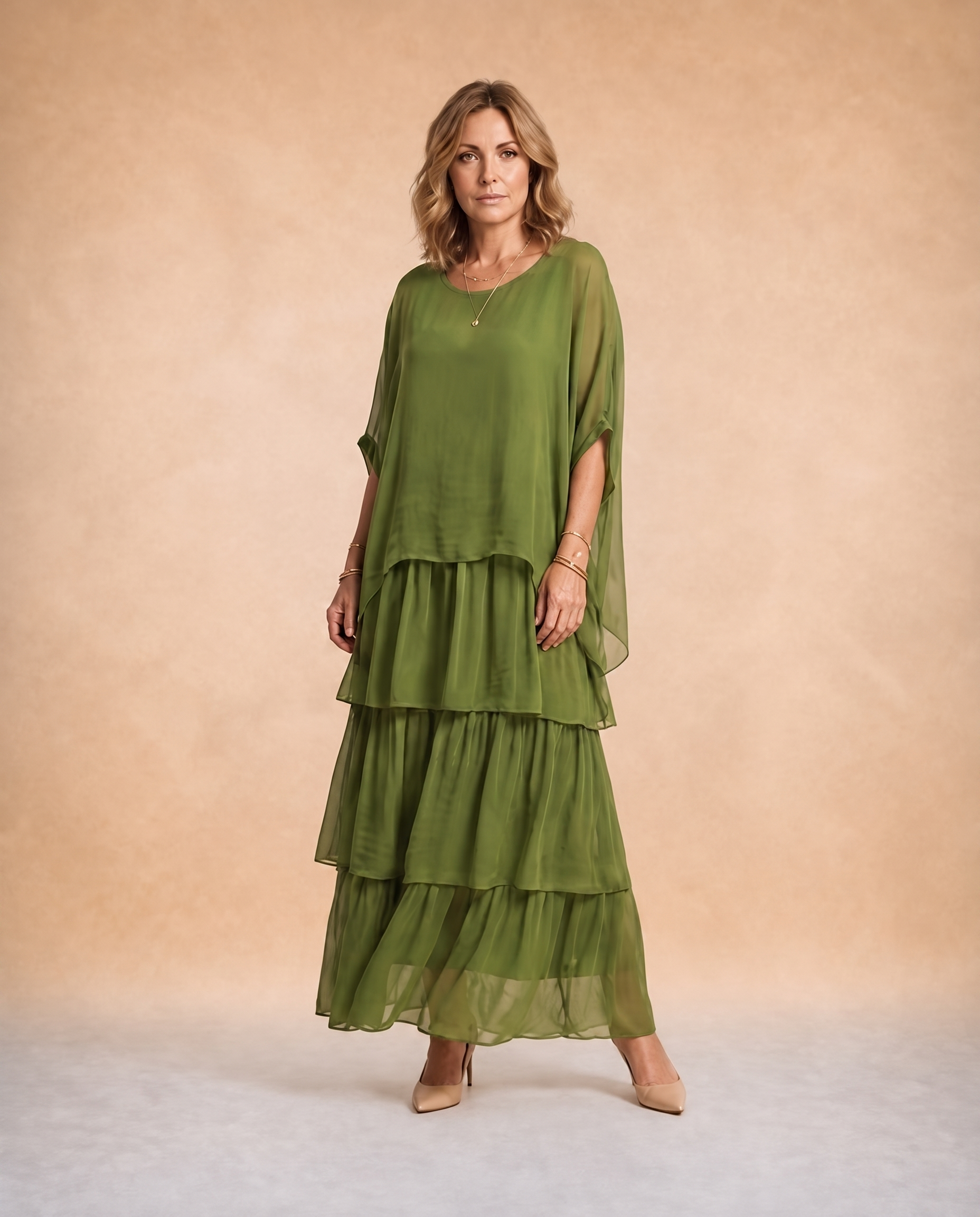 Abendkleid harmonized beige background block 6 item 20