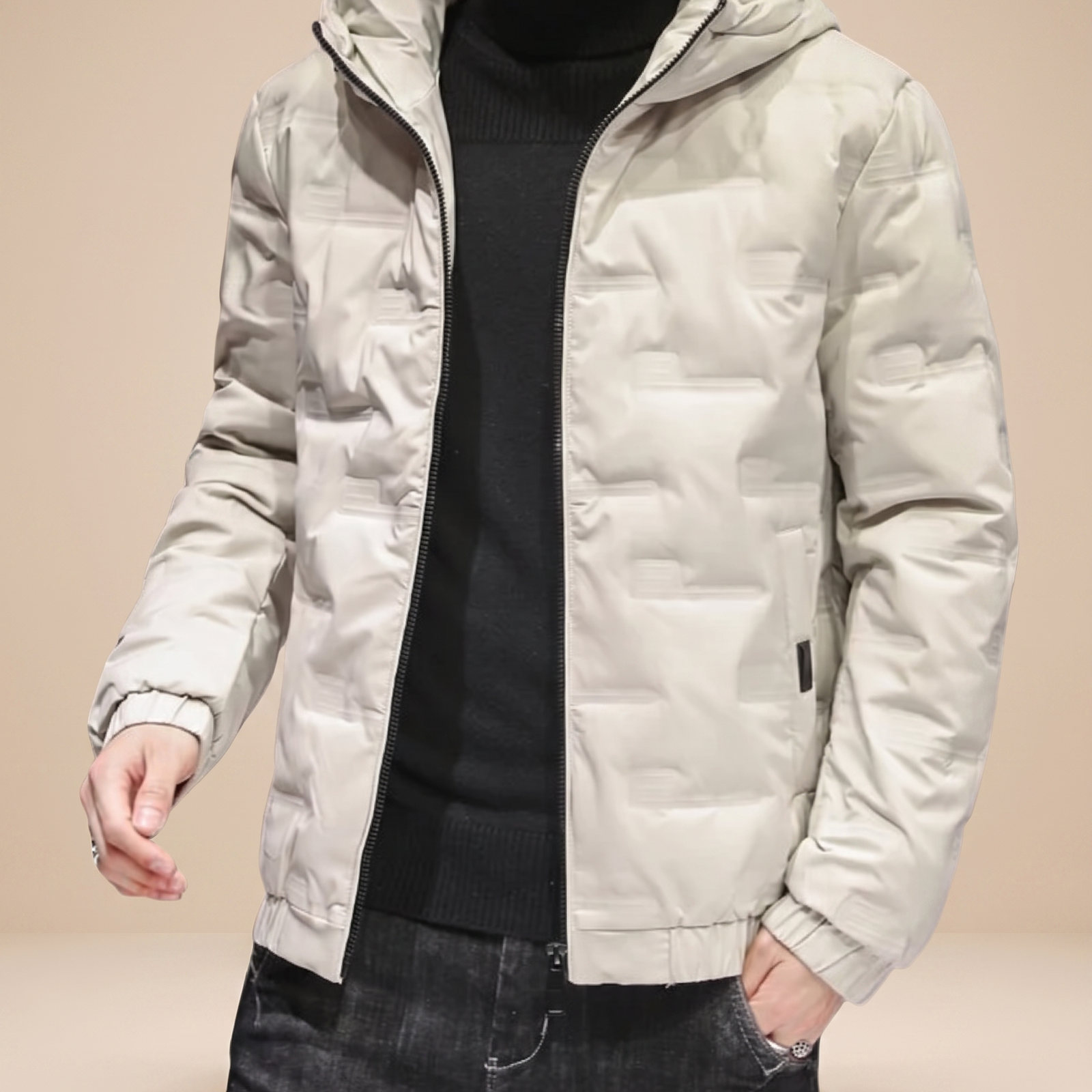 Herrenjacke auf warmbeigem Hintergrund #E8DED2