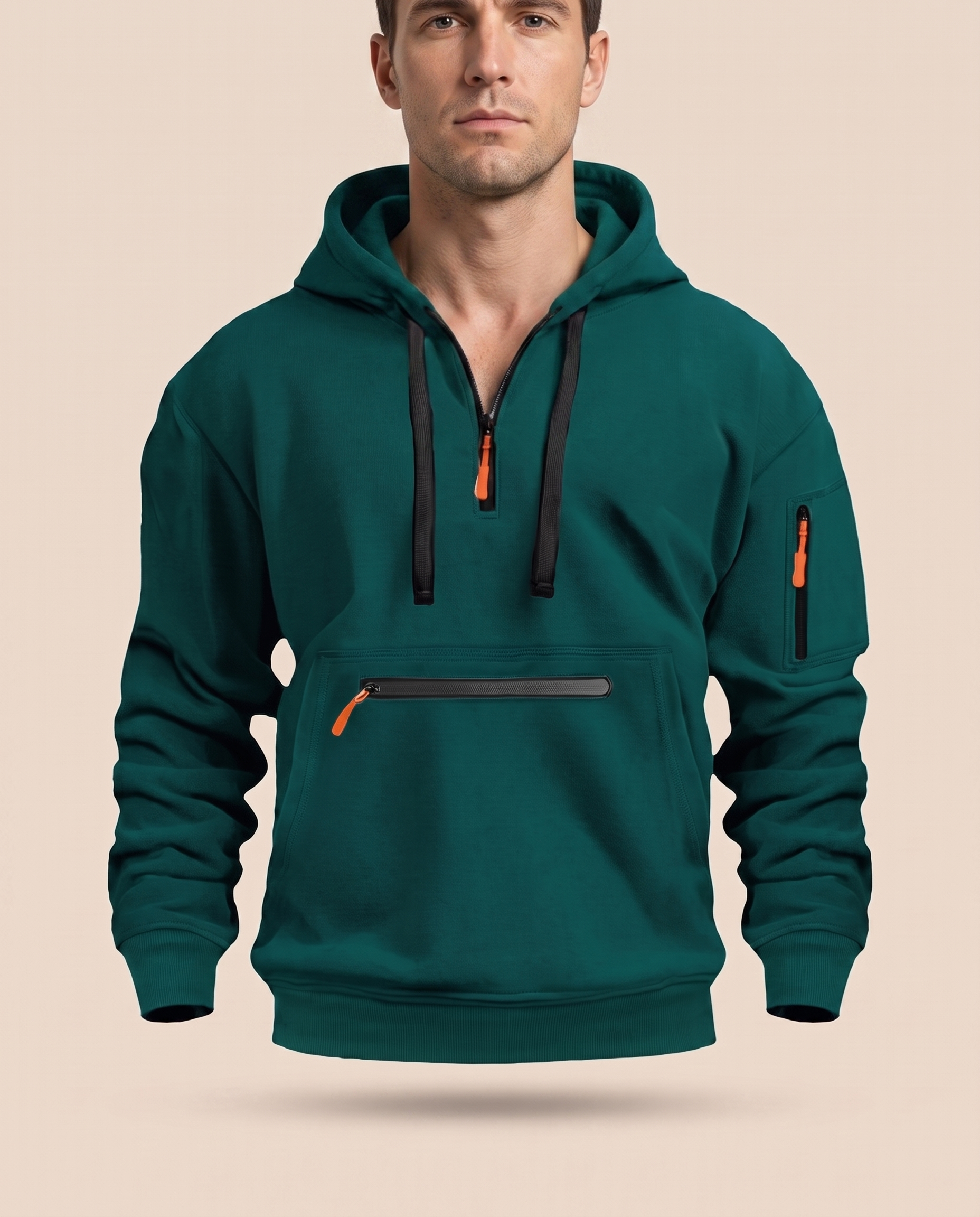 Herrenjacke com modelo masculino em fundo bege