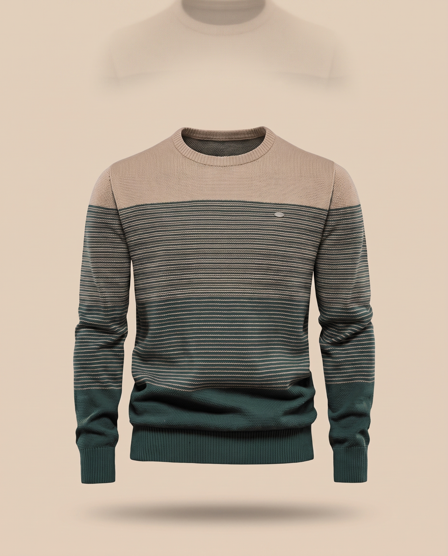 Malha masculina – modelo masculino em fundo bege