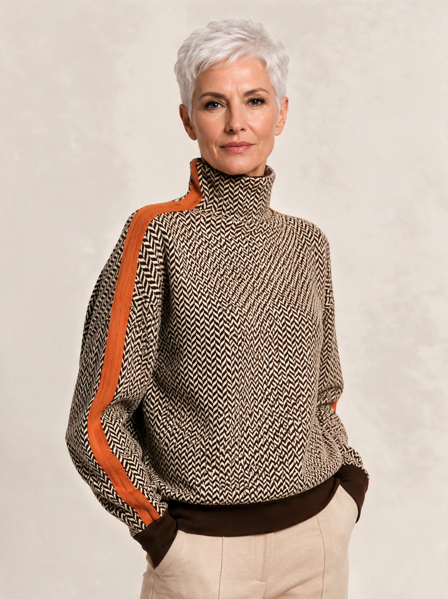 Emma Wien pullover 1 – fundo bege