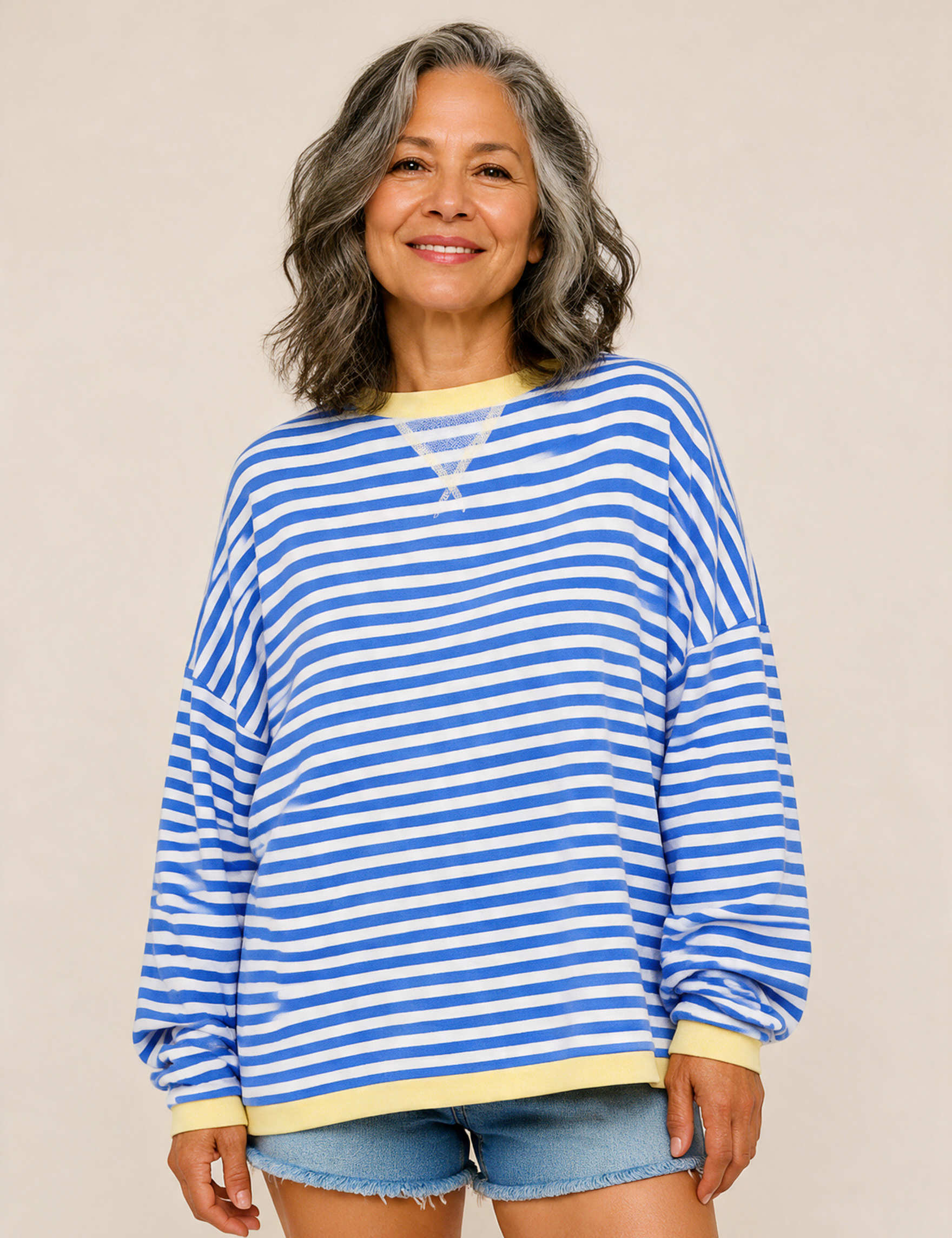 Emma Wien pullover 2 – fundo bege