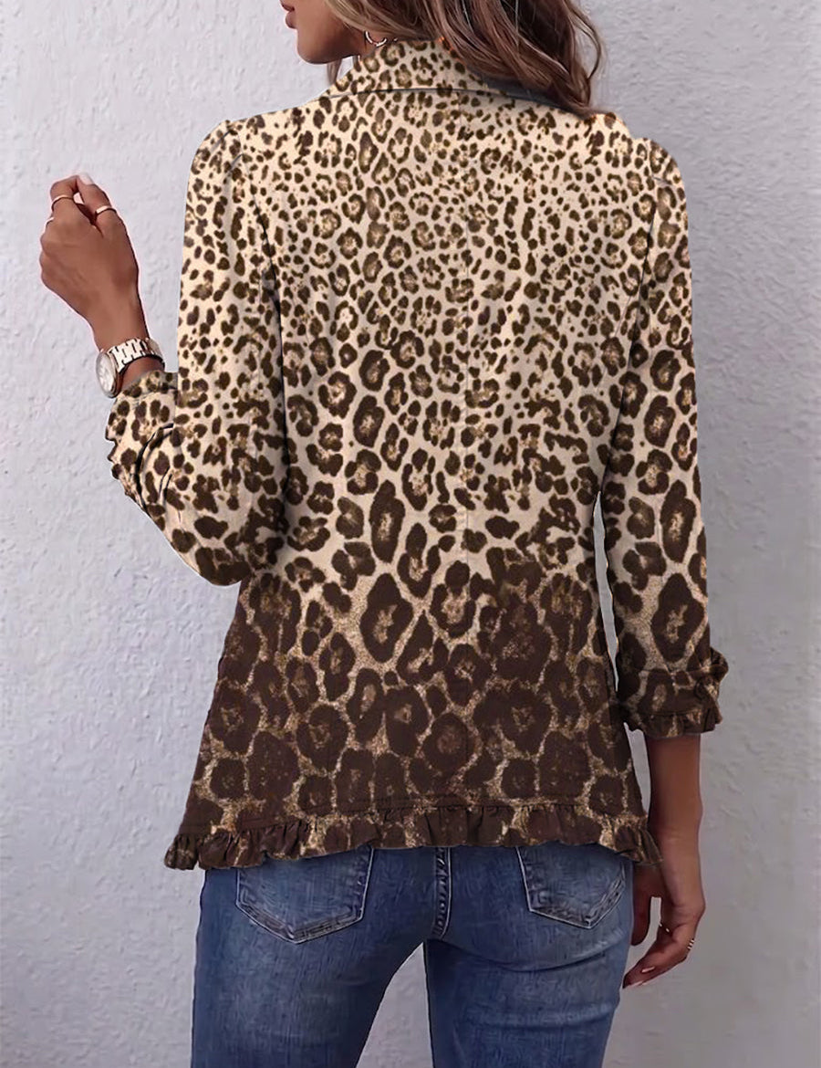 Clara | Rüschenjacke mit Leopardenmuster – Bild 2