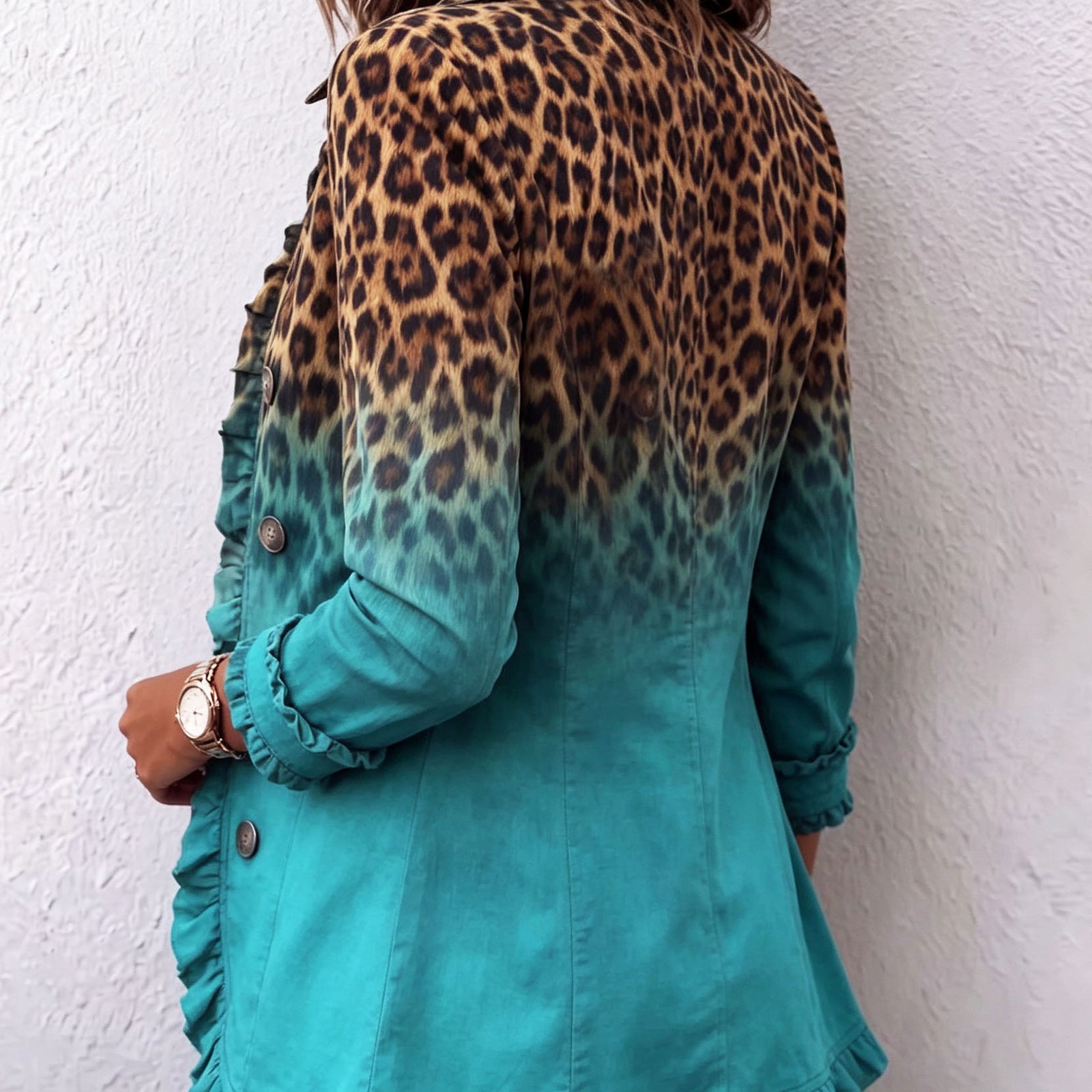 Klara | Rüschenblazer mit Leopardenverlauf – Bild 4