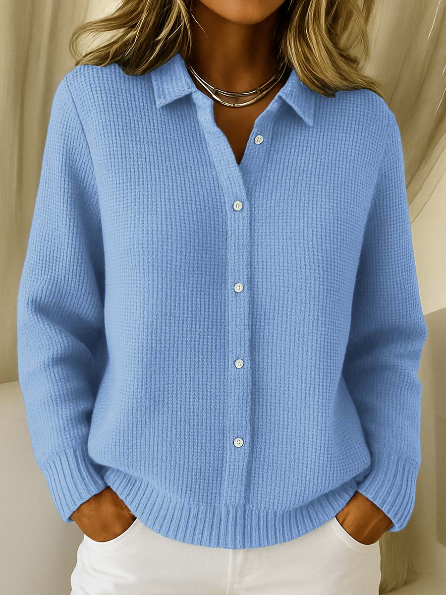 Katharina | Strickcardigan mit Kragen und Knöpfen – Bild 4