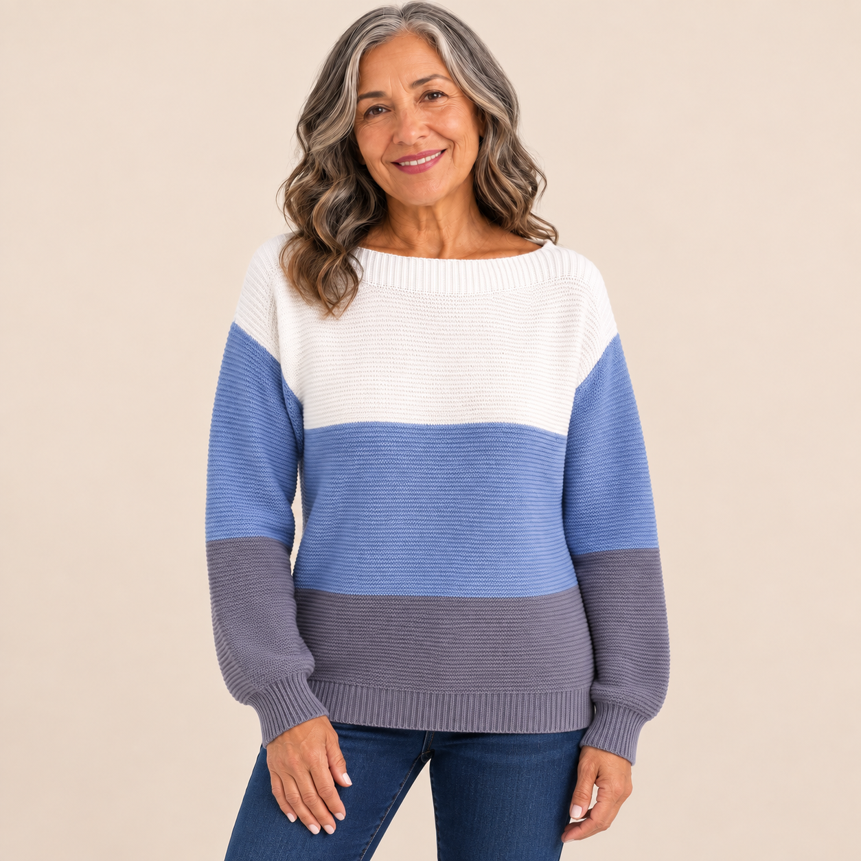 Gabriela-Maria – Pullover – Blau – weitere Pose