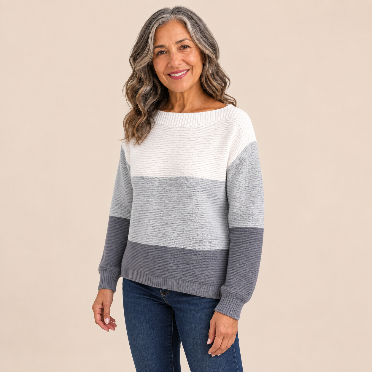 Gabriela-Maria – Pullover – Hellgrau