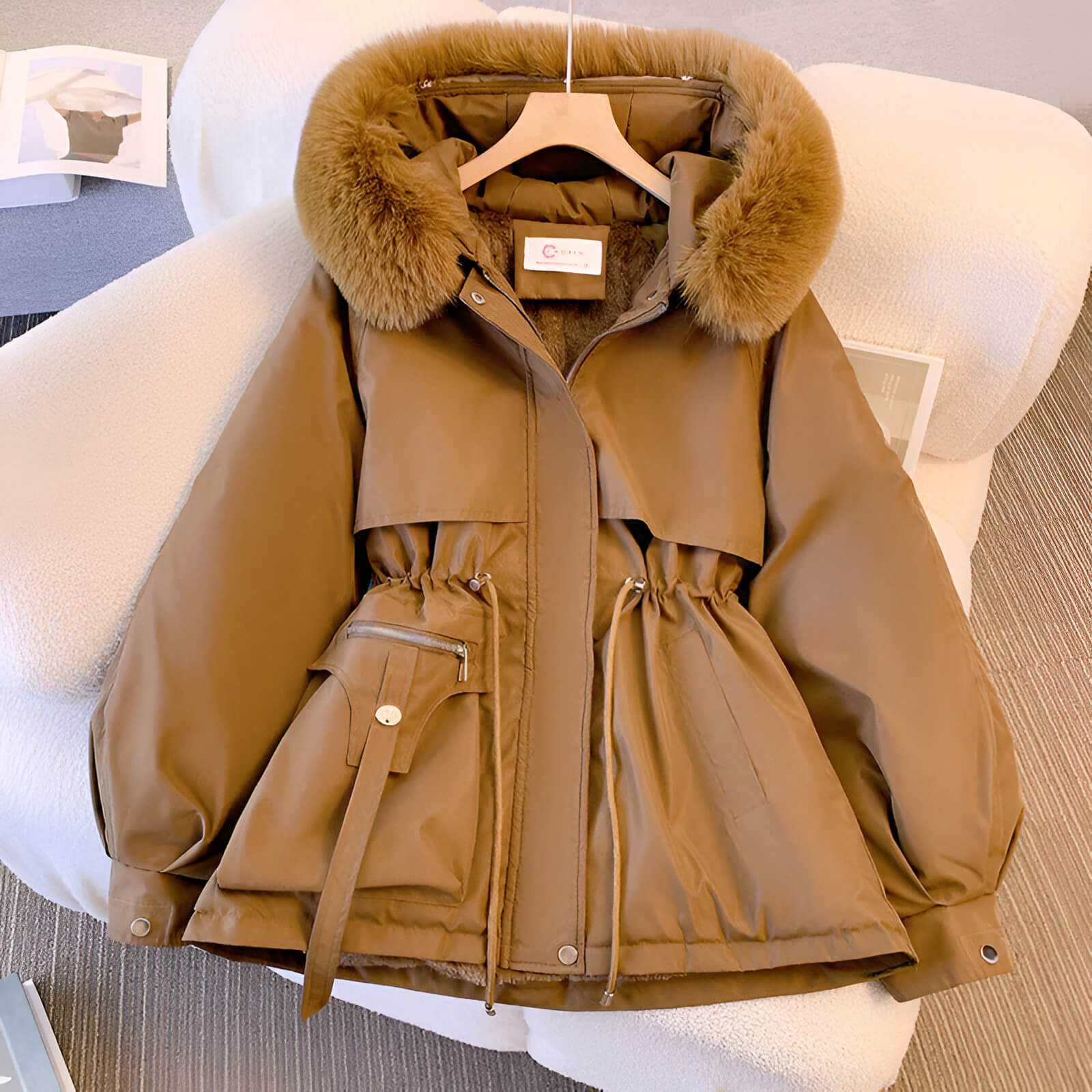 Victoria – Elegante Jacke mit stilvollem Design – Bild 4
