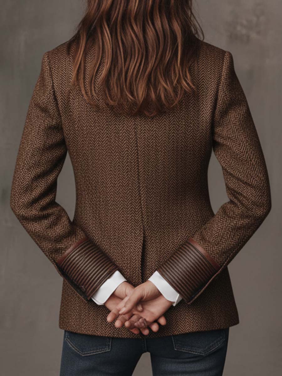 Francesca | Blazer mit Bedruckten Einsätzen im Fischgrätmuster – Bild 11
